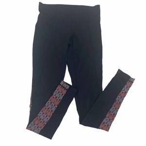 Athleta leggings size XS  7/8 length low rise patterned black